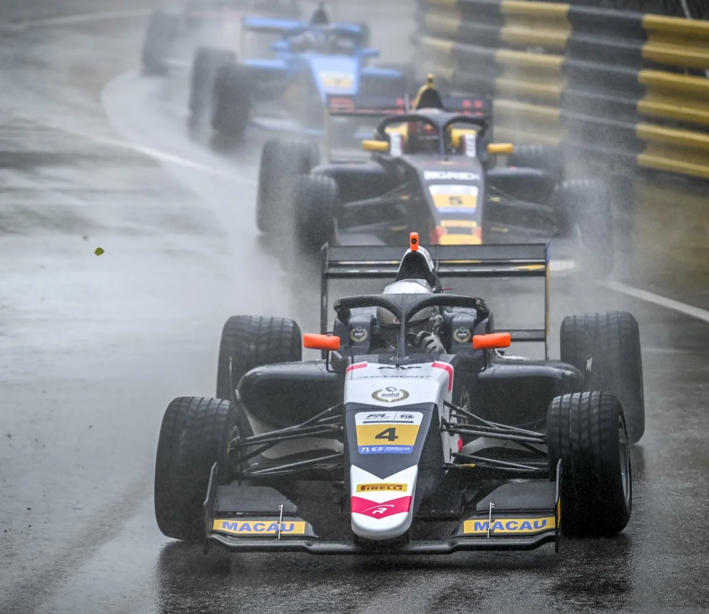 Macao GP Qualifying Race